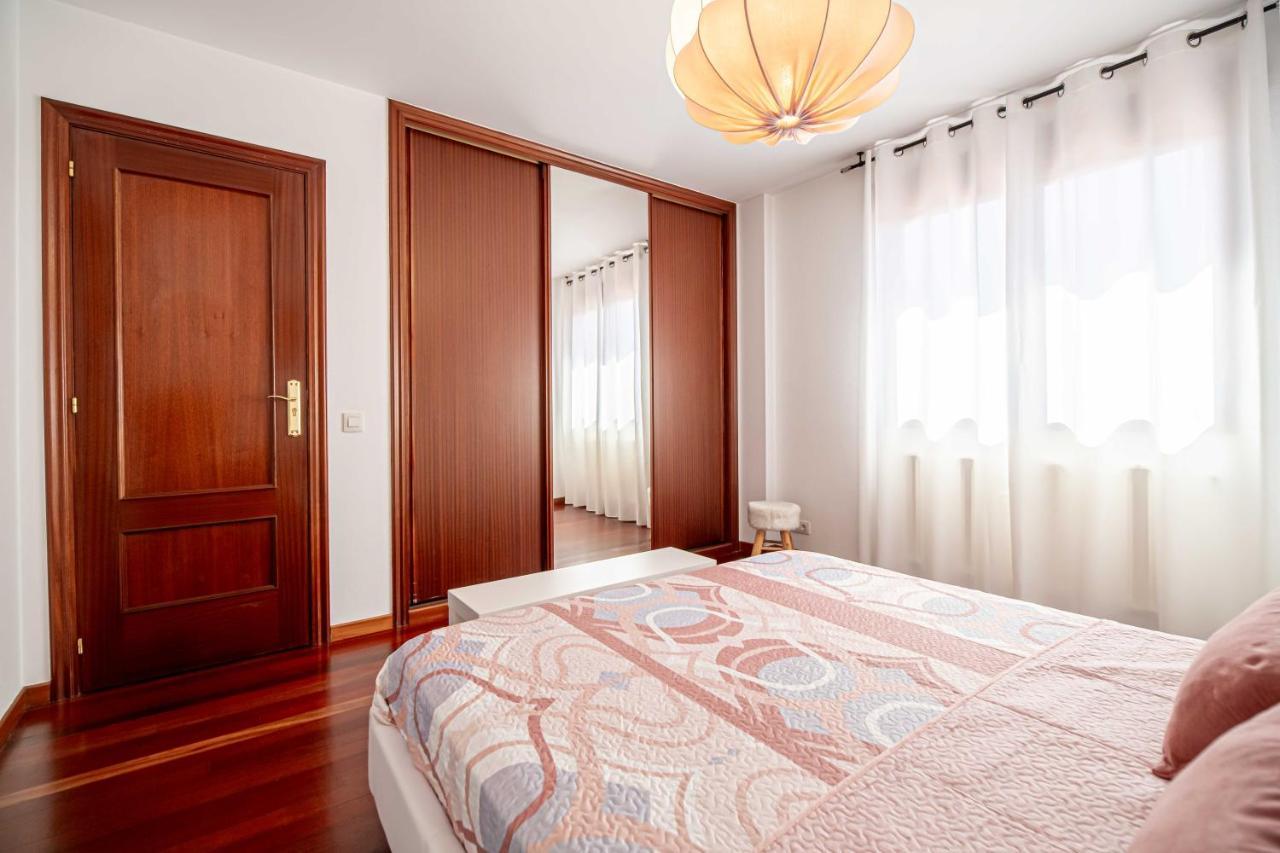 Wasi Compostela Villa ซานติอาโก เด กอมโปสเตลา ภายนอก รูปภาพ