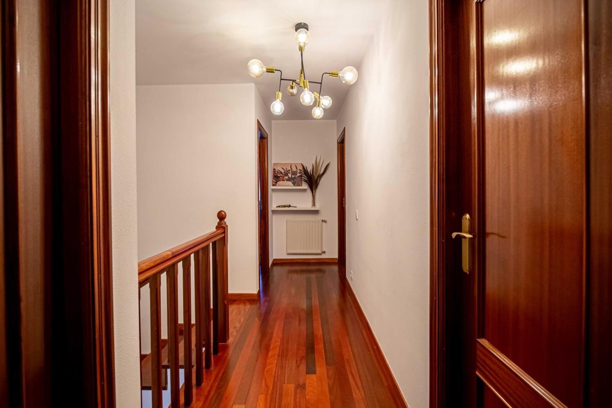 Wasi Compostela Villa ซานติอาโก เด กอมโปสเตลา ภายนอก รูปภาพ